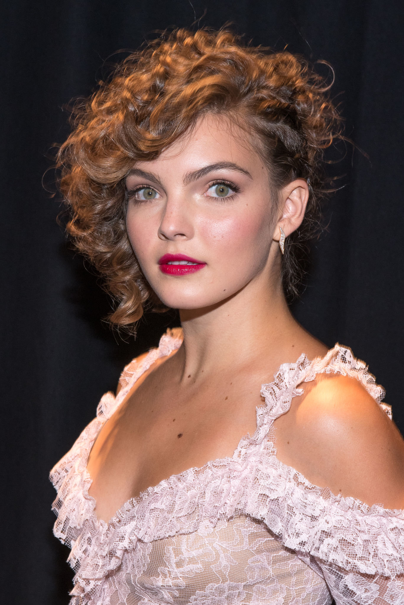 Camren Bicondova