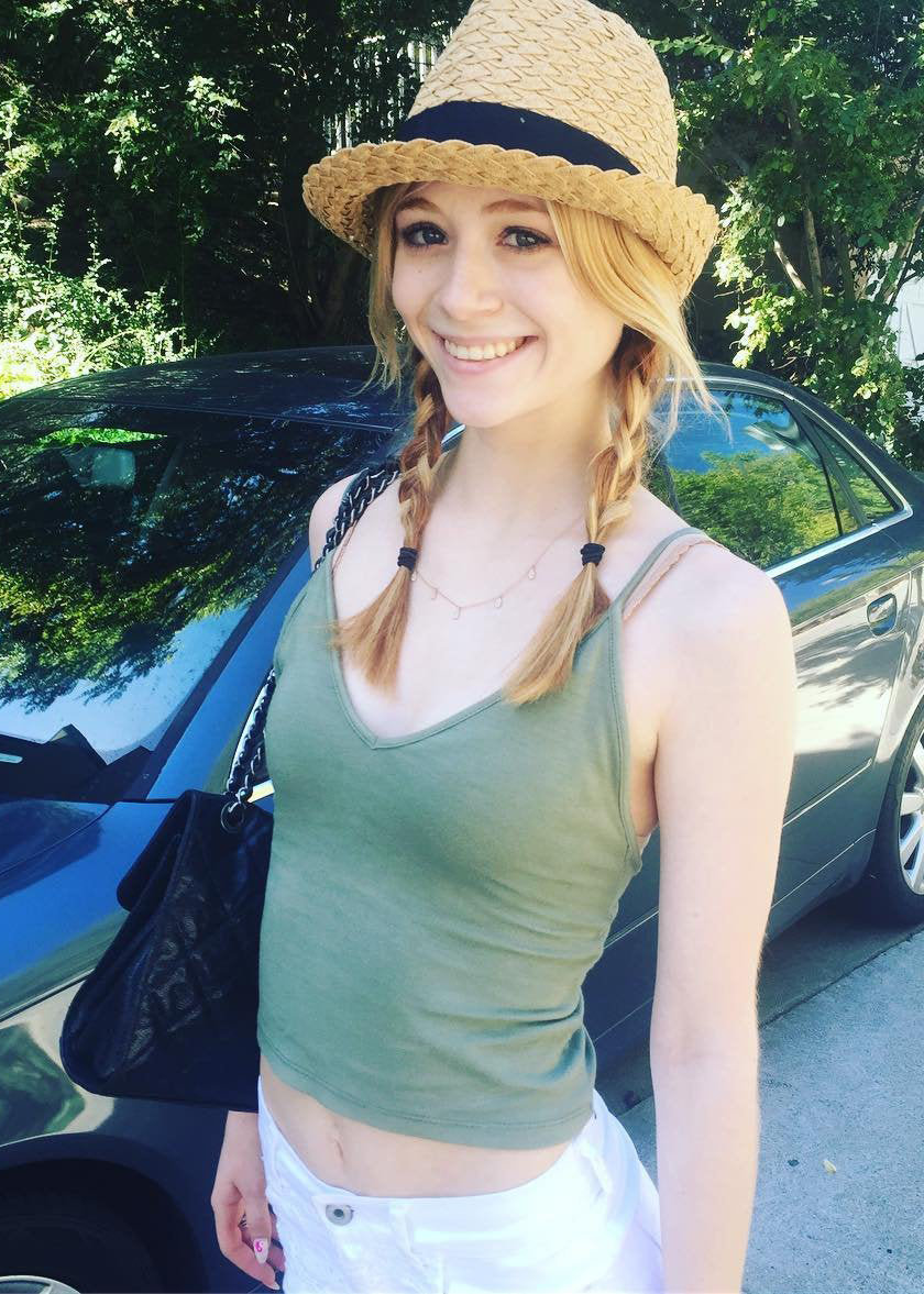 Liliana Mumy