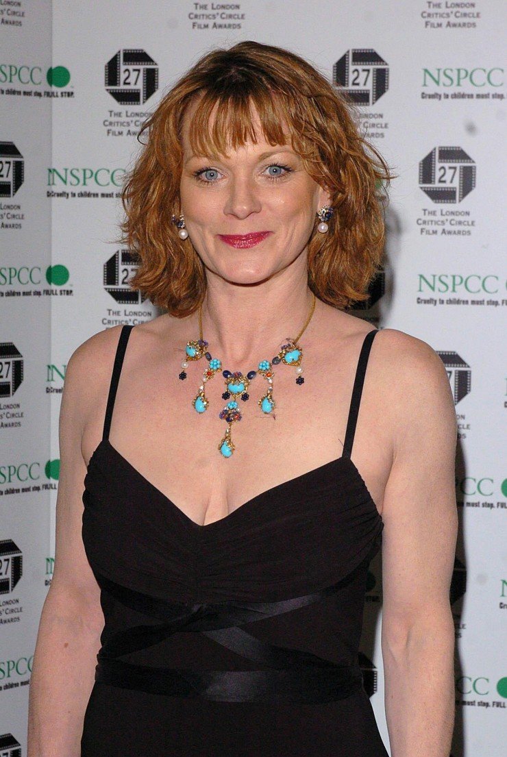 Samantha Bond