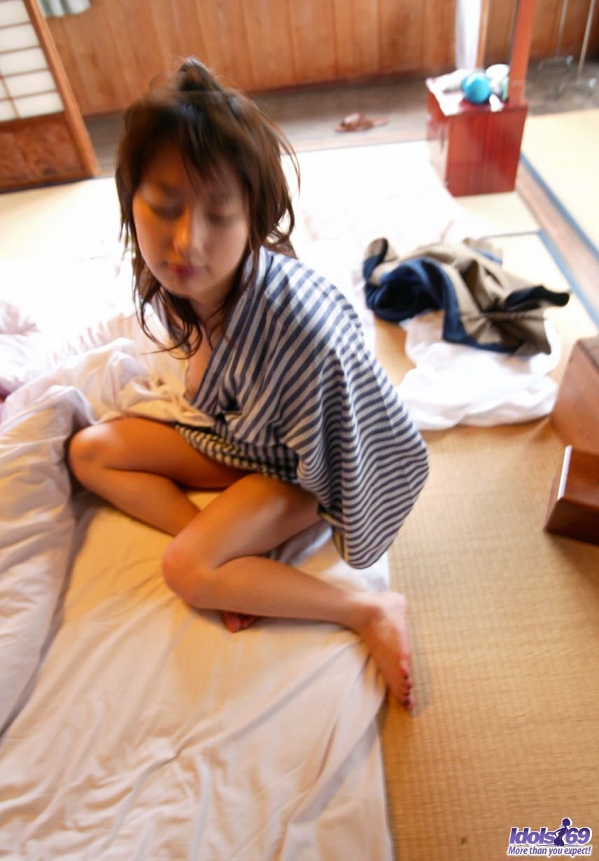 Japanese chick Akane Sakura wakes up in proceeds to get completely naked