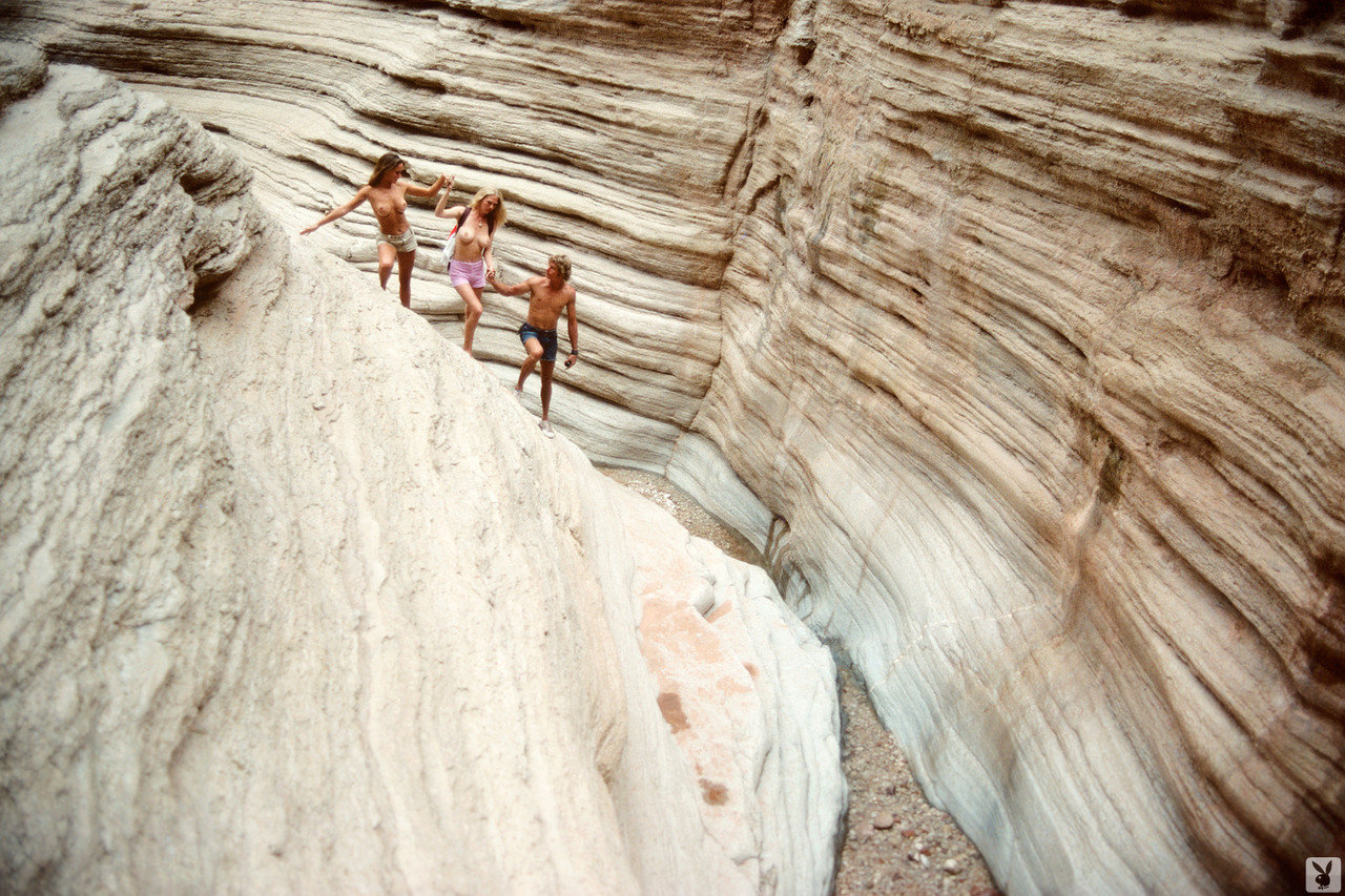 American girls Hope Olson & Patti McGuire enjoy the adventure completely naked