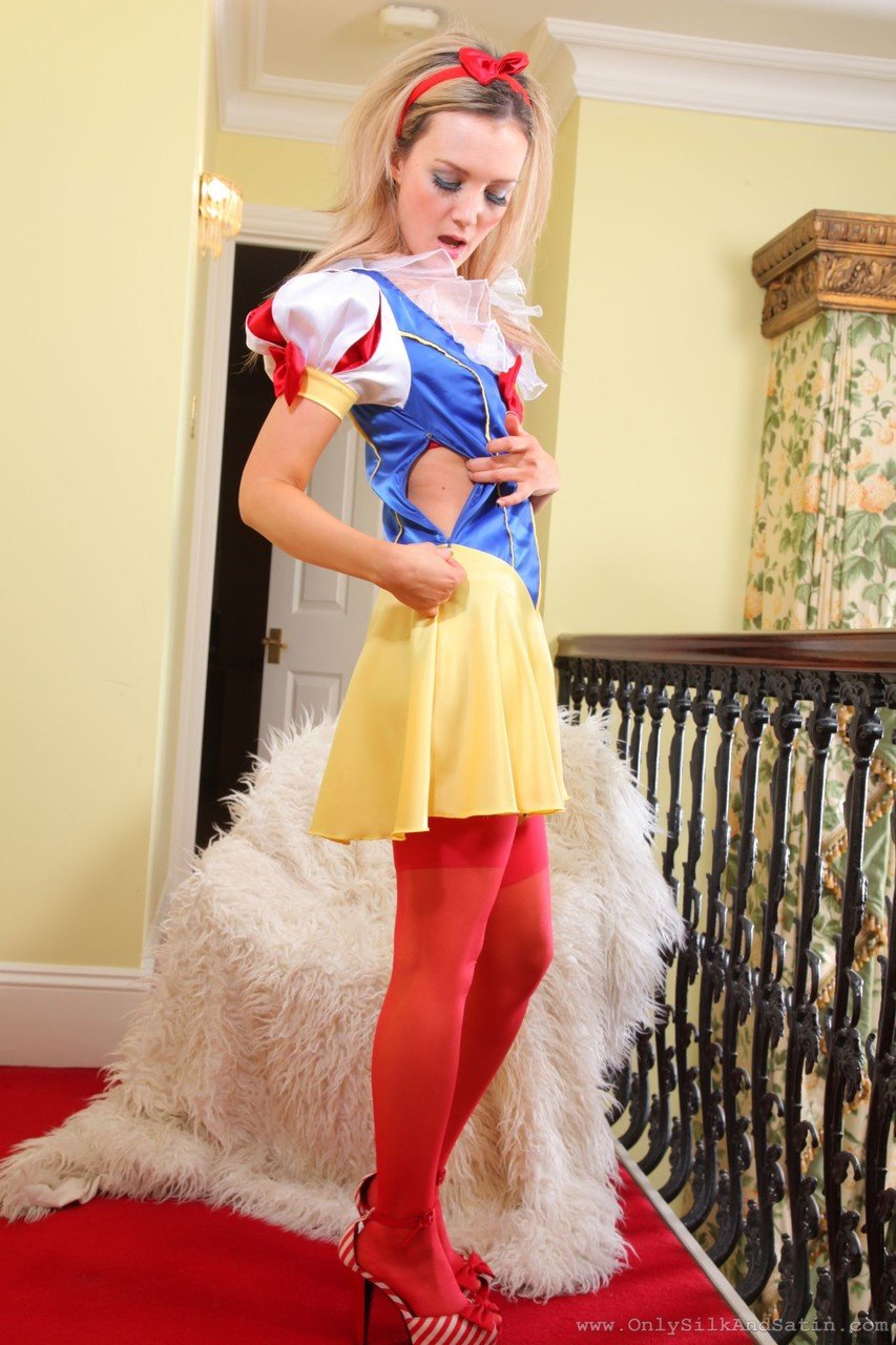 Adorable teen Faye X removes Snow White costume & teases in seductive lingerie