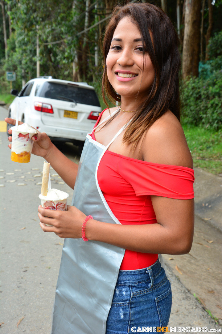 Brunette ice cream girl Sandra Jimenez oils her nice big ass & gets a POV fuck