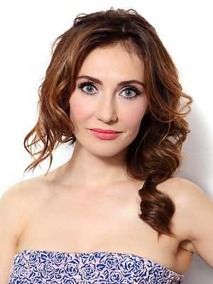 Carice Van Houten