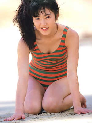 Akiko Ikuina