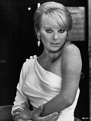 Elke Sommer