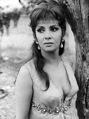 Gina Lollobrigida