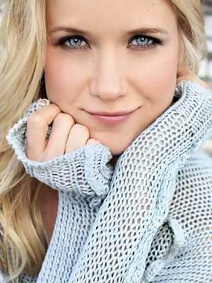 Jessy Schram