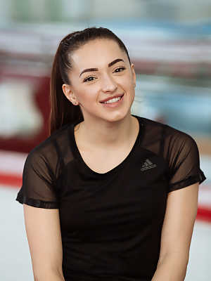 Larisa Iordache