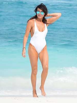 Lizzie Cundy