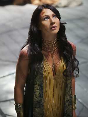 Lynn Collins