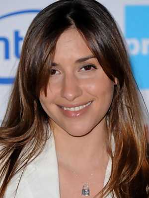 Melanie Blatt