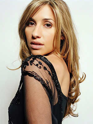 Melanie Blatt