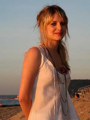 Melanie Laurent