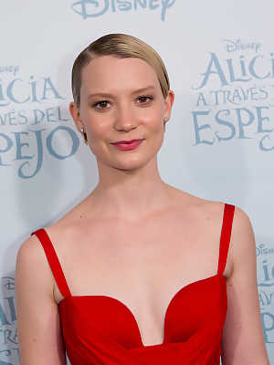 Mia Wasikowska