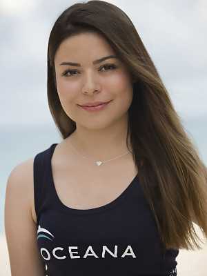 Miranda Cosgrove