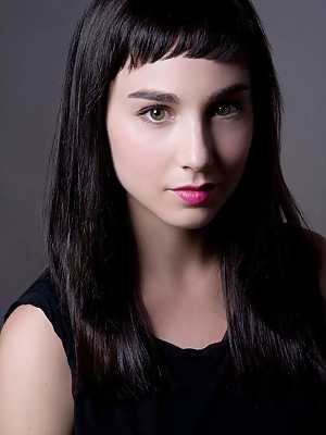 Molly Ephraim