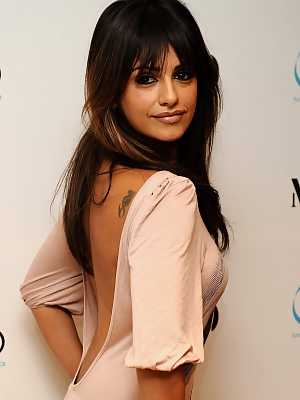 Monica Cruz