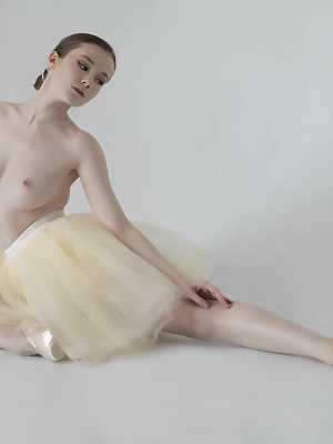 Emily the nude and sexy ballerina