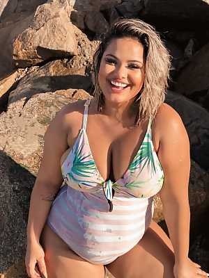 Yarina Correa