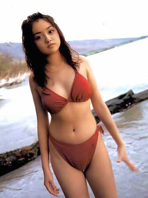 Yumi Adachi