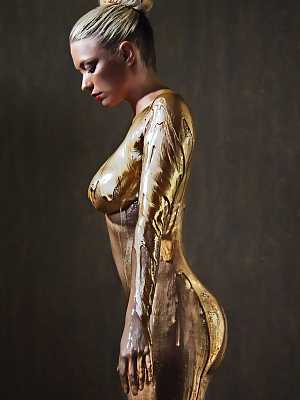 April Summers looks stunning in gold
