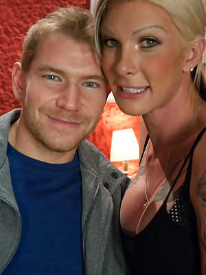 TS Seduction Alex Adams, Morgan Bailey