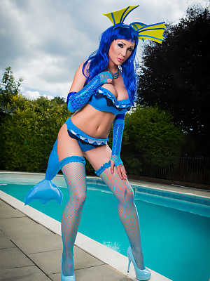 Cosplay goddess Patty Michova reveals her big boobies and snatch poolside