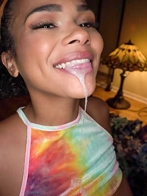 Alina Ali has a lucious set of dick sucking lips and is hot AF 2 2 beautiful