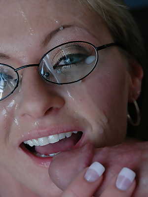 Hardcore fuck of a busty milf chick in sexy glasses Allison Kilgore