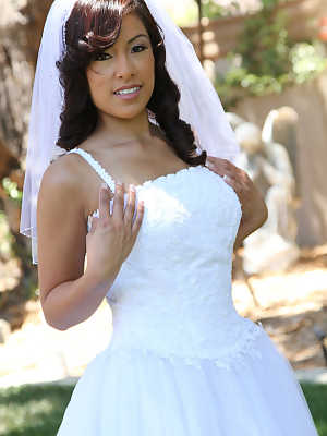 Brunette bride Alliyah Sky exposes her hot body before getting rammed