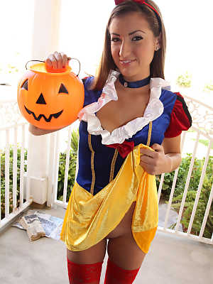 Magnificent brunette babe Alyson Westley flashes her cunt in Halloween costume