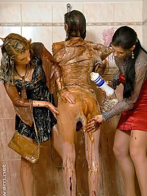 Kinky fetish ladies making some messy foodplay action in the shower