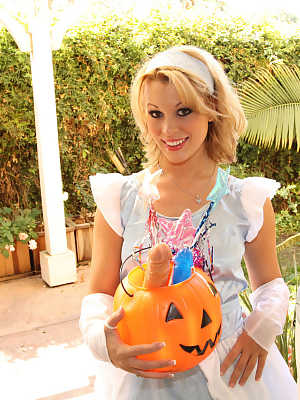 Lusty MILF next door Ashley Sweet comes calling with dildo Halloween treats