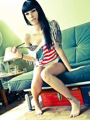 Beautiful black haired Azreal shucks patriotic shirt & short to finger naked