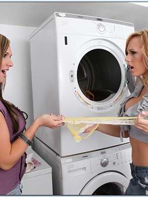 Horny babe Brett Rossi likes to have some lesbian fun in the laundry