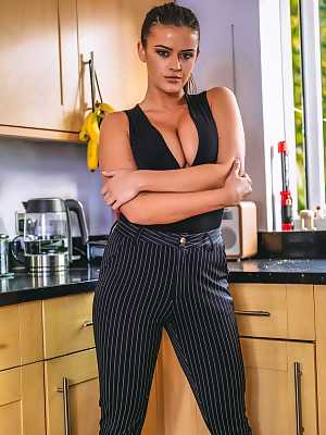 Curvy British teen Brook Wright strips to her heels while in the kitchen