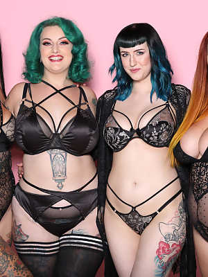 Stunning fatty babes lose their bras and reveal their big natural boobs