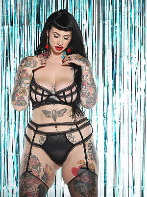 Fatty Galda Lou shows her big tits & inked body as she strips her lingerie