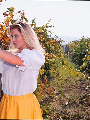 Czech country girl Daniella Schiffer gets ass fucked in the vineyard