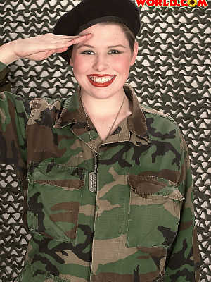 Solo model in a beret releases her massive boobs from army fatigues