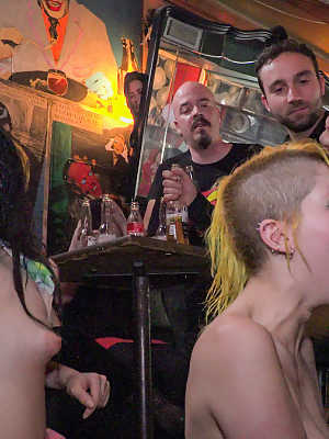 Public Disgrace Frida Sante, Liz Rainbow, Max Cortes, Melody Petite, Nerea Falco, Pablo Ferrari, Steve Holmes