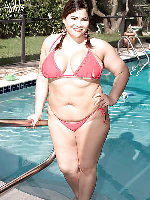 Big titted fatty MILF Gia Johnson with pigtails strips by the pool