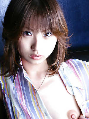 Petite asian amateur Haruka Morimura posing barely clothed