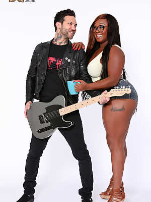 Ebony BBW Jayden Starr fucks a rockstar before getting facialed by the band